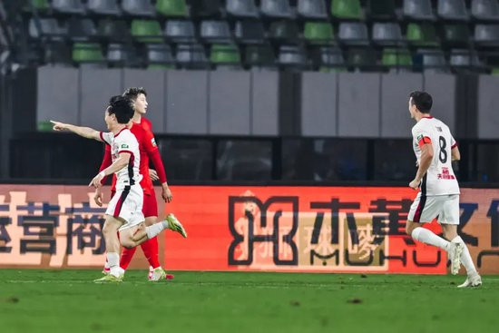这是因为下载里面的游戏特别地多。介绍图片